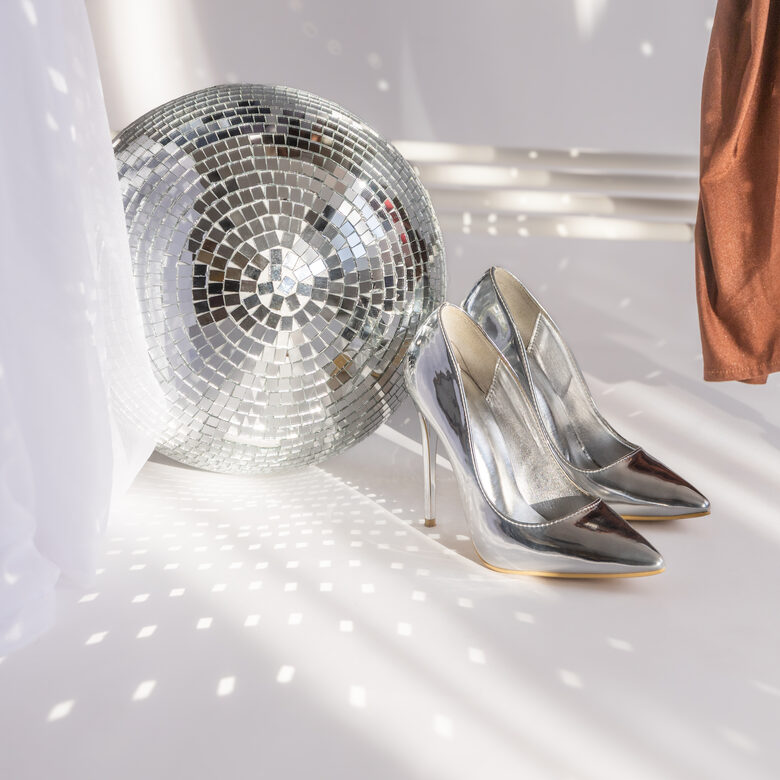 apģērbu outlet, outlet veikals, apģērbi ar atlaidēm, izpārdošana apģērbi, zīmolu apģērbi lēti, sieviešu apģērbi outlet, vīriešu apģērbi outlet, zīmolu bērnu apģērbi, kvalitatīvi apģērbi par zemām cenām, outlet piedāvājumi, pēdējie izmēri izpārdošana, outlet apģērbi ar piegādi Latvijā, apģērbu outlets online